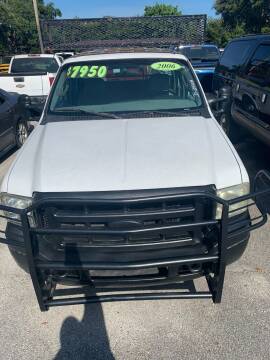 2006 Ford F-250 Super Duty for sale at DAN'S DEALS ON WHEELS AUTO SALES, INC. in Davie FL