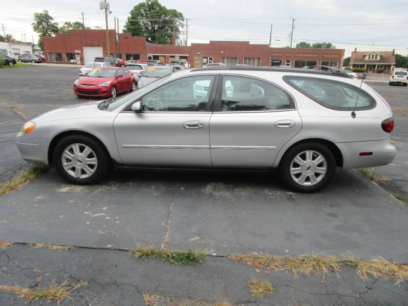 2003 Ford Taurus for sale at Taylorsville Auto Mart in Taylorsville NC