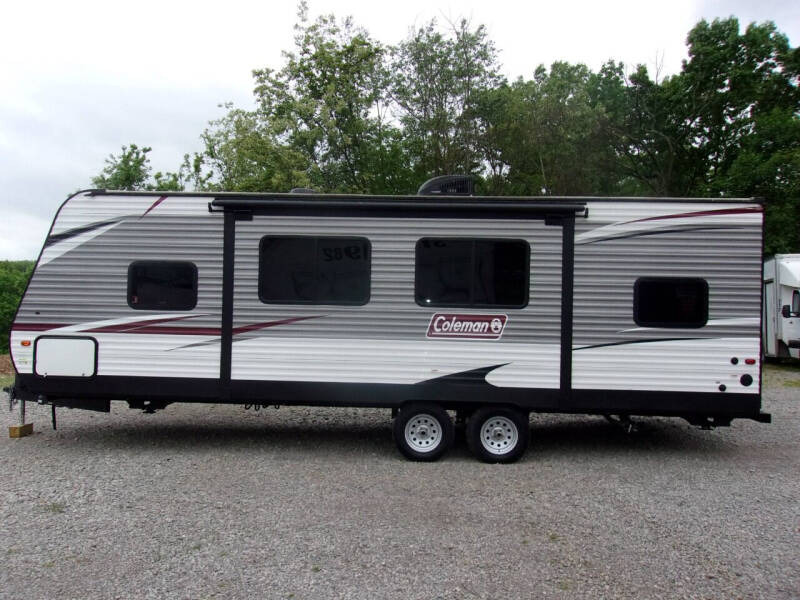 2020 Coleman Lantern 263BH