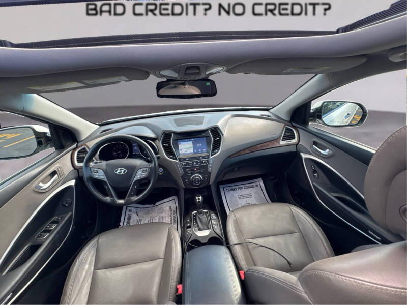 2017 Hyundai Santa Fe