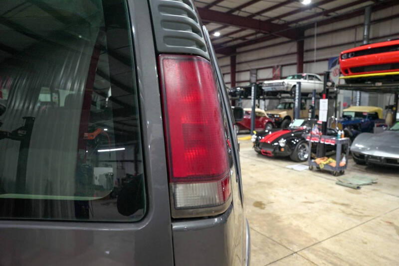 1999 GMC Savana G1500