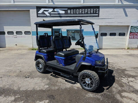 2024 Evolution Maverick 4