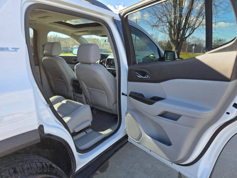 2017 GMC Acadia SLT-1