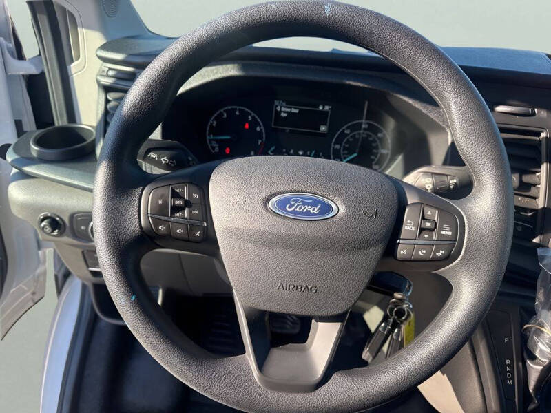 2025 Ford Transit
