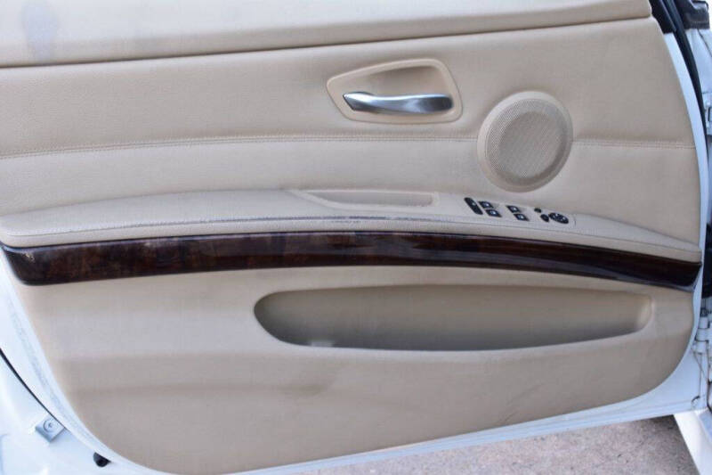 2011 BMW 3 Series 328i