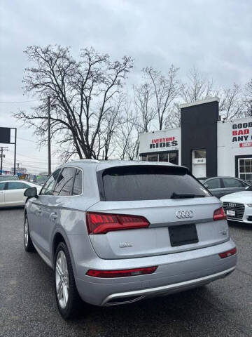2018 Audi Q5 2.0T quattro Premium Plus