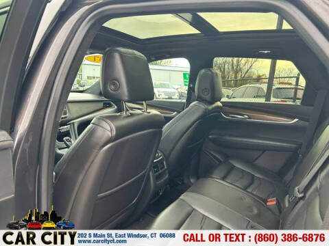 2017 Cadillac XT5 Platinum