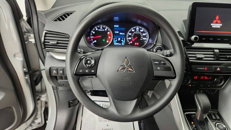2025 Mitsubishi Eclipse Cross LE