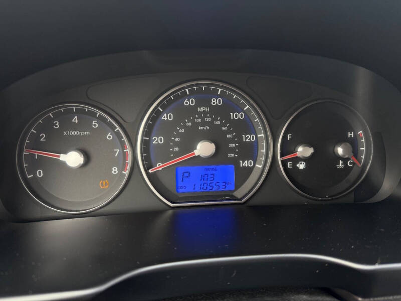 2011 Hyundai Santa Fe SE