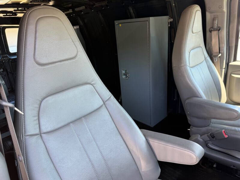 2017 Chevrolet Express 3500