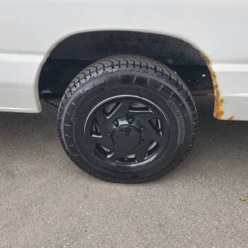 2014 Ford E-Series E-150