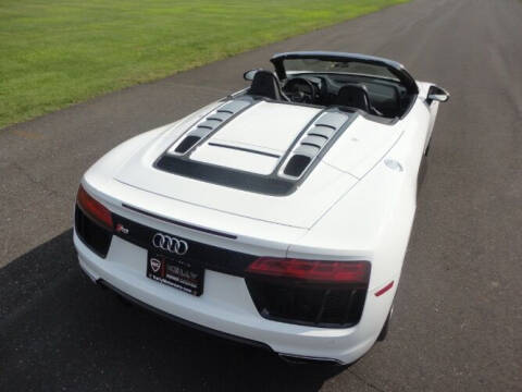 2017 Audi R8 5.2 quattro V10 Spyder