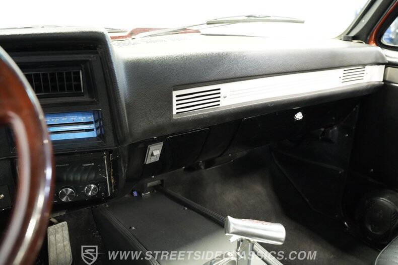 1987 Chevrolet R/V 10 Series