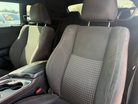 2019 Dodge Challenger SXT