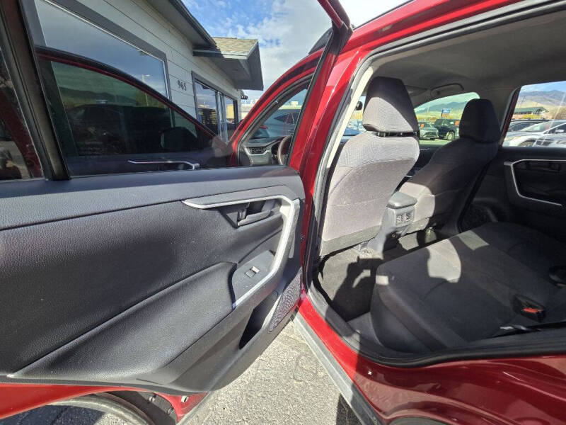 2019 Toyota RAV4 Hybrid LE