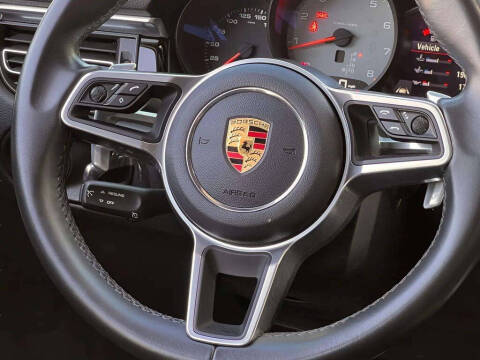 2020 Porsche Macan S