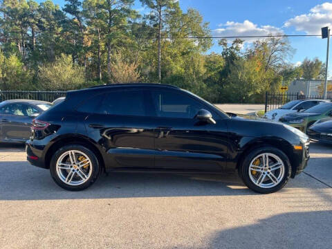 2017 Porsche Macan