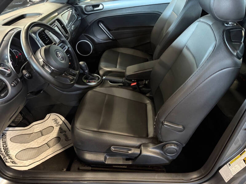 2016 Volkswagen Beetle 1.8T SE PZEV
