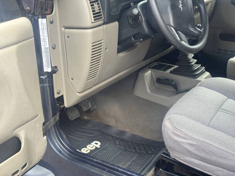 2004 Jeep Wrangler SE