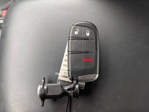 2023 Chrysler 300 S V8