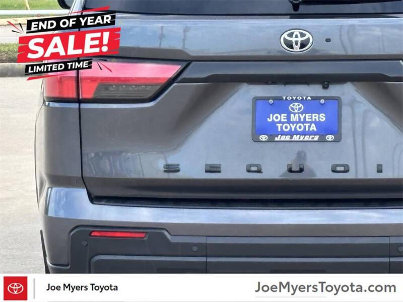 2025 Toyota Sequoia SR5