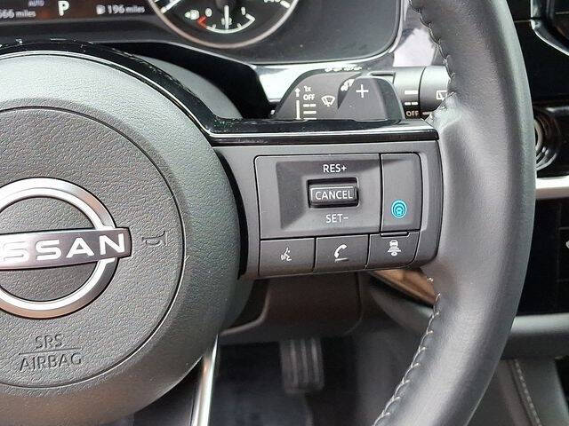 2023 Nissan Pathfinder SV