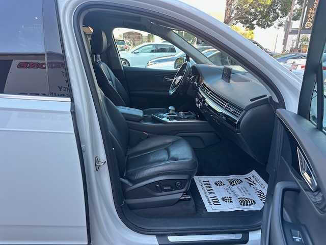 2017 Audi Q7 3.0T quattro Prestige