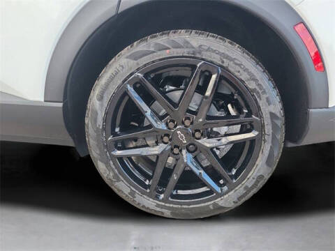 2026 Chevrolet Equinox EV LT 1