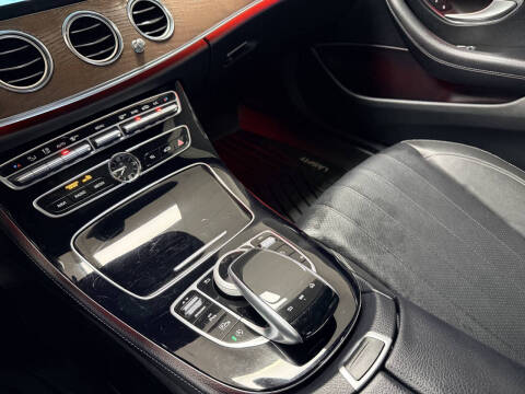 2017 Mercedes-Benz E-Class E 300 4MATIC