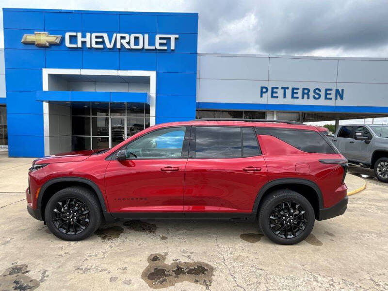 2024 Chevrolet Traverse LT