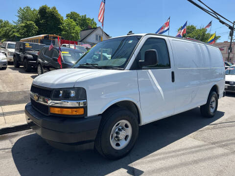 2019 Chevrolet Express 2500