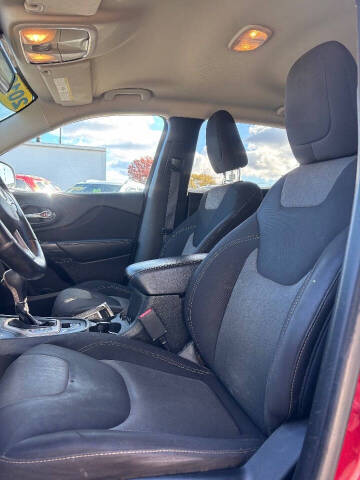 2016 Jeep Cherokee Sport Altitude