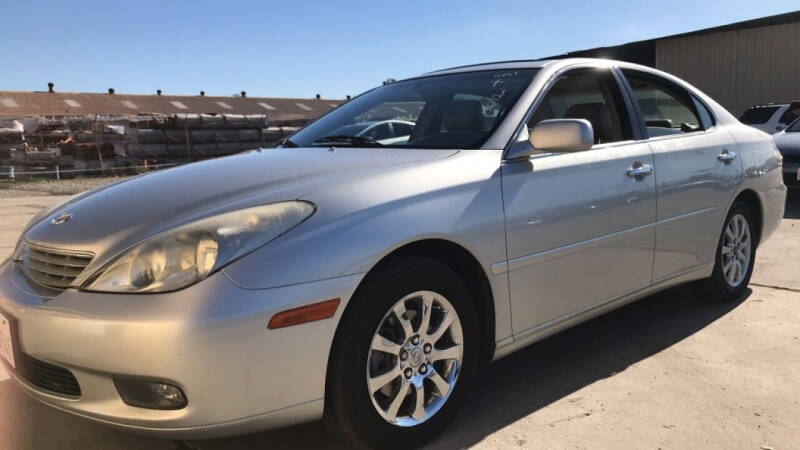 2002 Lexus ES 300 for sale at dcm909 in Redlands CA