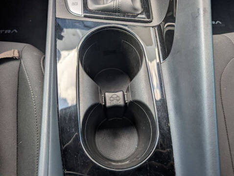 2022 Hyundai Elantra