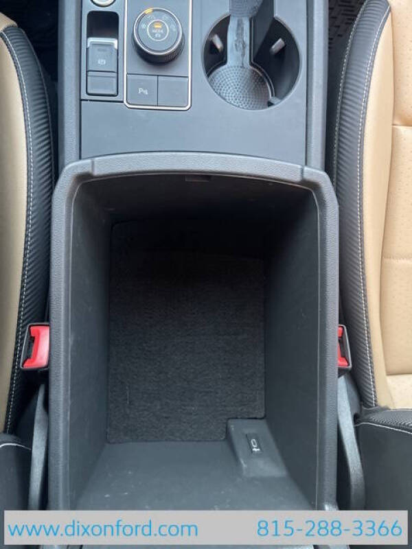 2021 Volkswagen Atlas Cross Sport V6 SE R-Line 4Motion