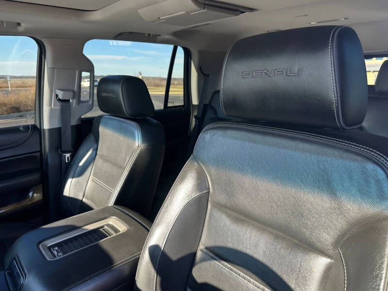 2017 GMC Yukon Denali