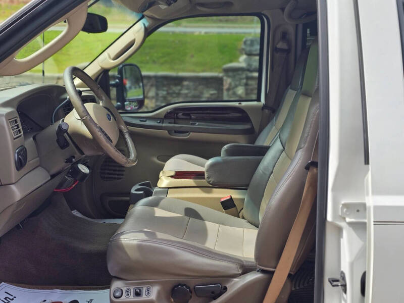 2003 Ford Excursion Eddie Bauer