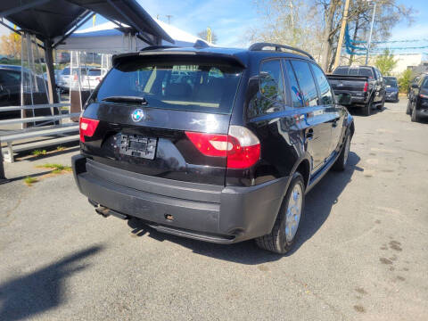 2004 BMW X3 2.5i