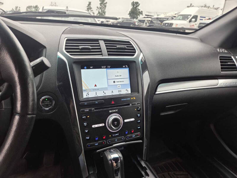 2017 Ford Explorer Sport