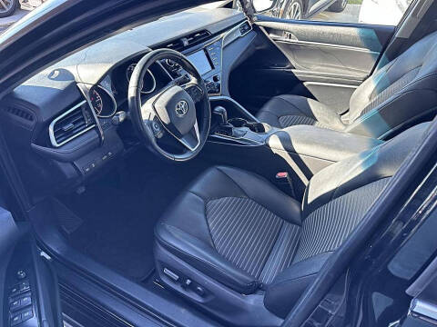 2018 Toyota Camry SE