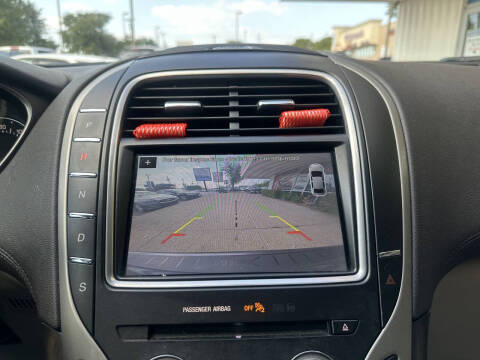 2017 Lincoln MKX Select