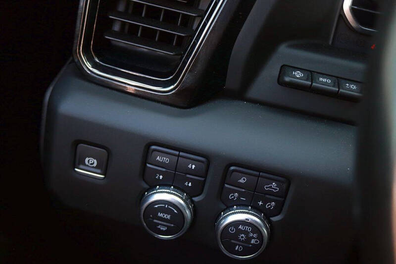 2024 GMC Sierra 2500HD AT4 - Photo 28