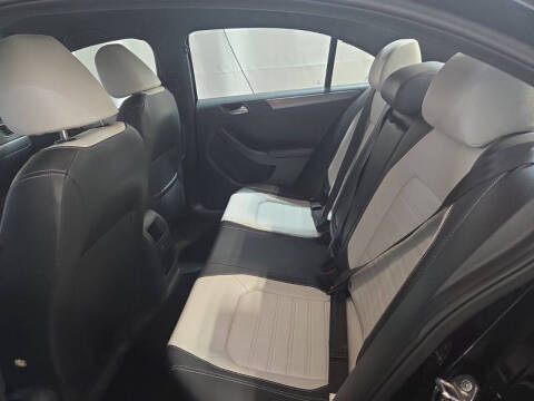 2016 Volkswagen Jetta 1.8T Sport