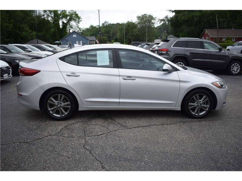 2018 Hyundai Elantra