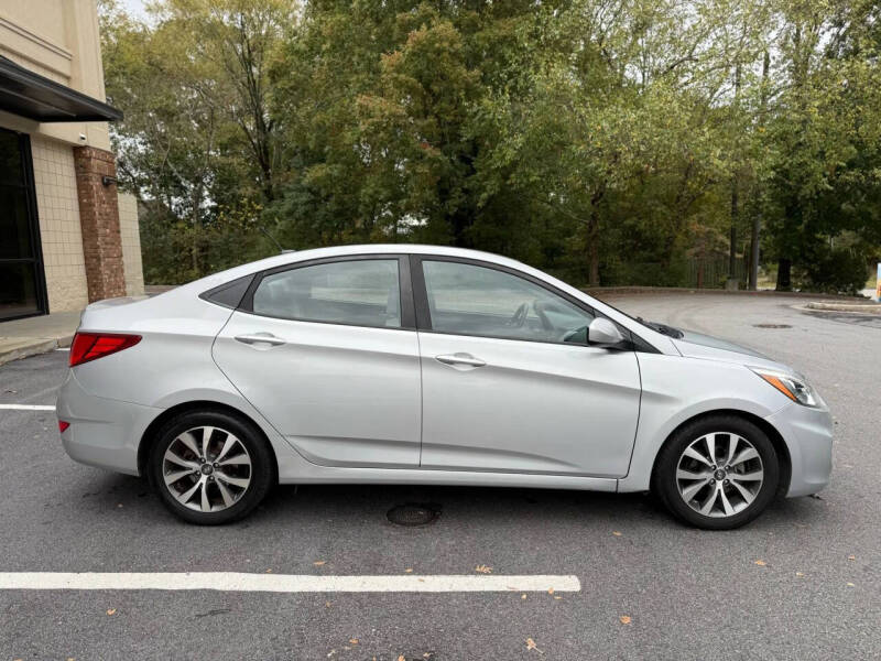 2017 Hyundai Accent Value Edition