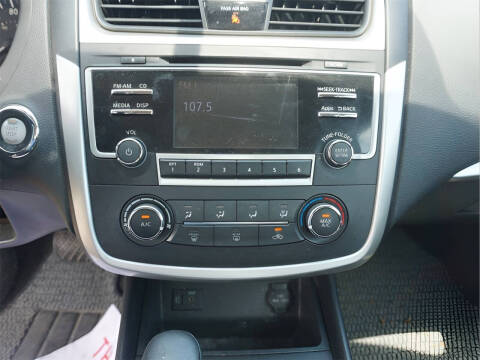 2016 Nissan Altima 2.5 SR