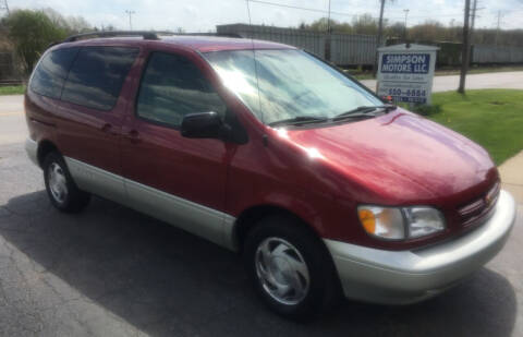 1998 Toyota Sienna for sale at SIMPSON MOTORS in Youngstown OH
