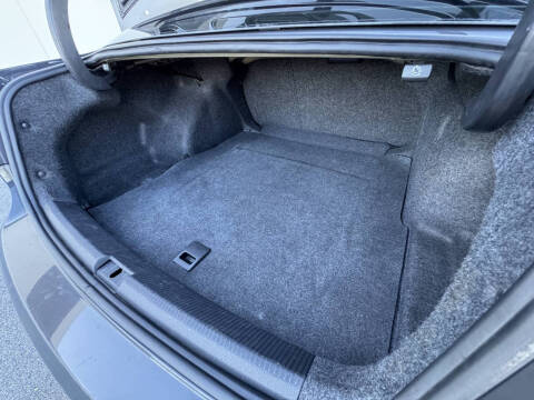 2015 Volkswagen Passat 1.8T Sport