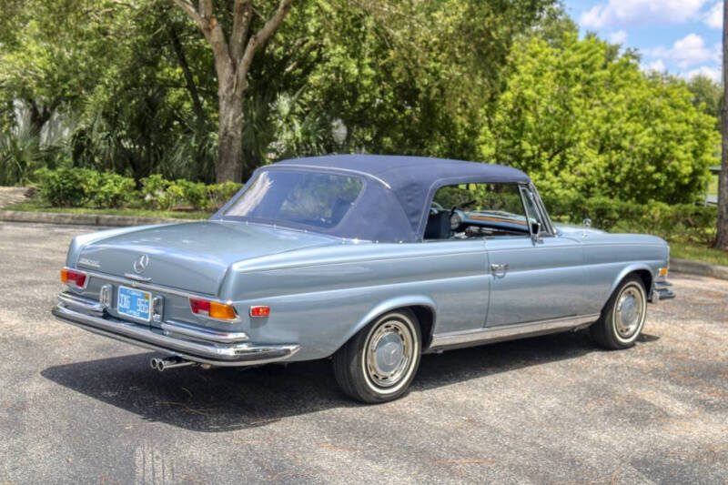 1970 Mercedes-Benz 280-Class