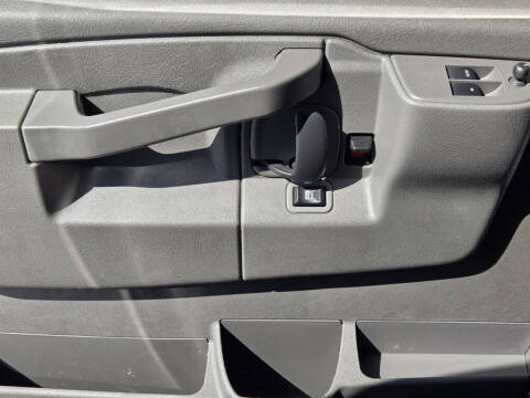 2021 Chevrolet Express 2500